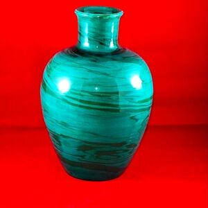 VINTAGE MADE IN ITALY, NORA FENTON HAND THROWN GREEN VASE 12" TALL.